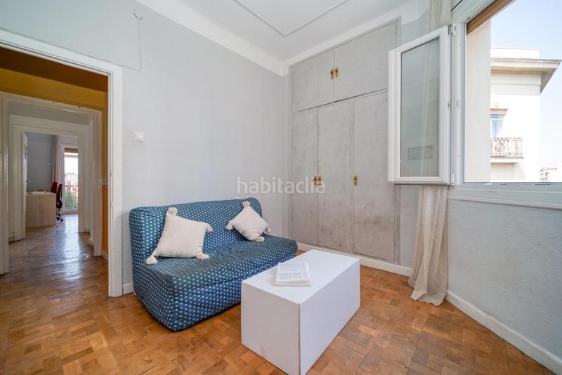 Foto c17d40c5-ba40-4311-a2b4-9e48945d907c. Piso en Vallehermoso Madrid