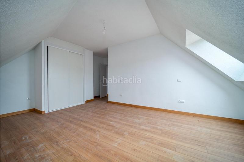 Foto 8b905273-a7fb-48e6-9928-02e1e2679ffd. Dúplex amb calefacció a Yuncos