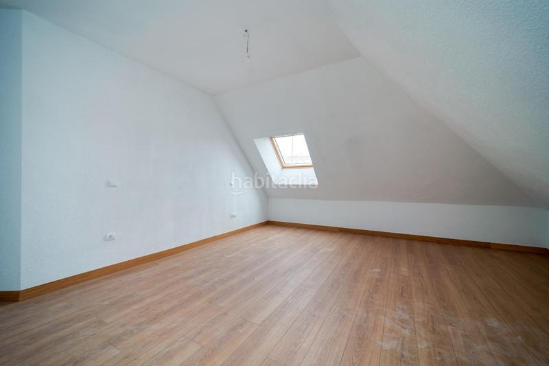 Foto 9f4f26db-ecc3-4801-b96c-1fcb646cbbde. Dúplex amb calefacció a Yuncos