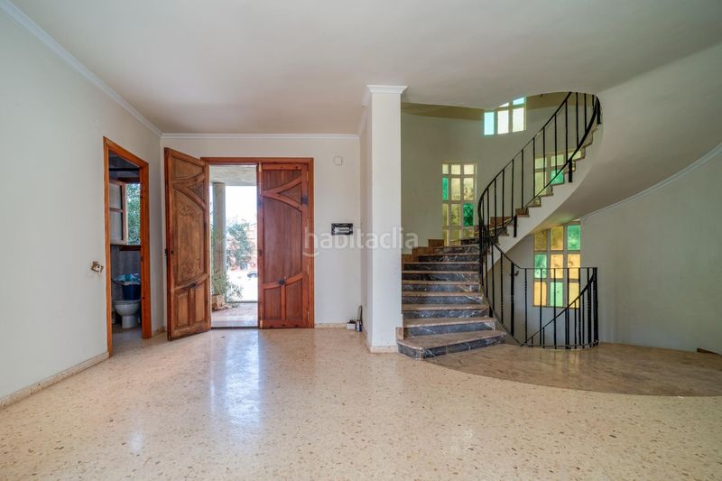 Foto f3b9c8bf-5759-403a-a026-f8469efe6726. Xalet amb aparcament a Onda