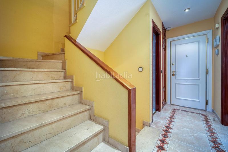 Foto c6ff4391-8f15-463c-8991-2eed4b5830ce. Casa adossada amb calefacció aparcament piscina a Getafe