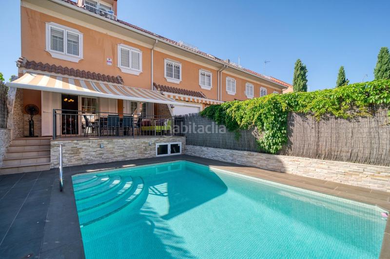 Foto e9c698b9-375b-4d91-a0ef-0980592e42ff. Casa adossada amb calefacció aparcament piscina a Getafe