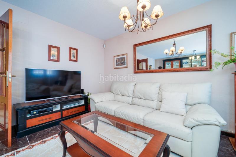 Foto 05652835-3652-4f59-82a7-22ee137170e6. Semi detached house with heating parking pool in Getafe norte Getafe