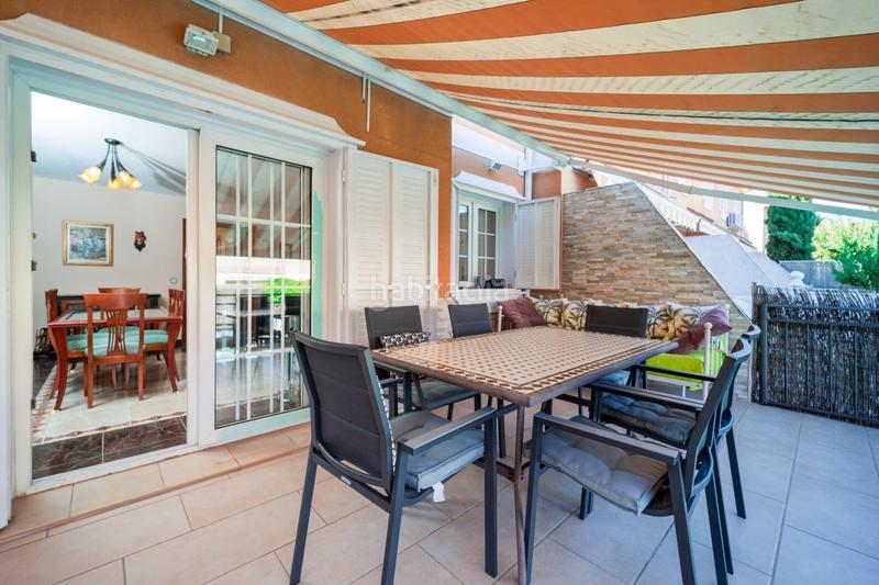 Foto 2afe6a3a-1856-4b8c-aaa2-b3eff99af85c. Semi detached house with heating parking pool in Getafe norte Getafe