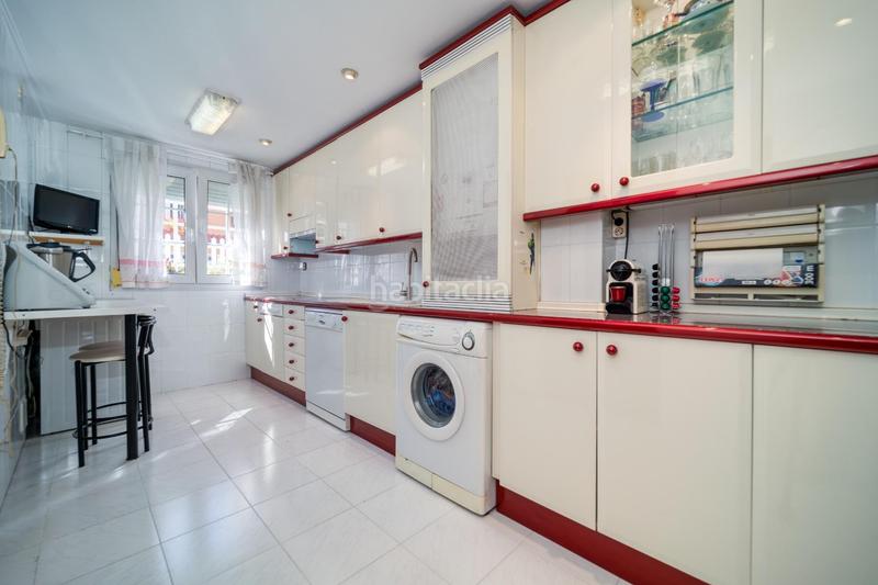Foto 4af3a074-d998-42bd-b824-5846a81efda4. Semi detached house with heating parking pool in Getafe norte Getafe
