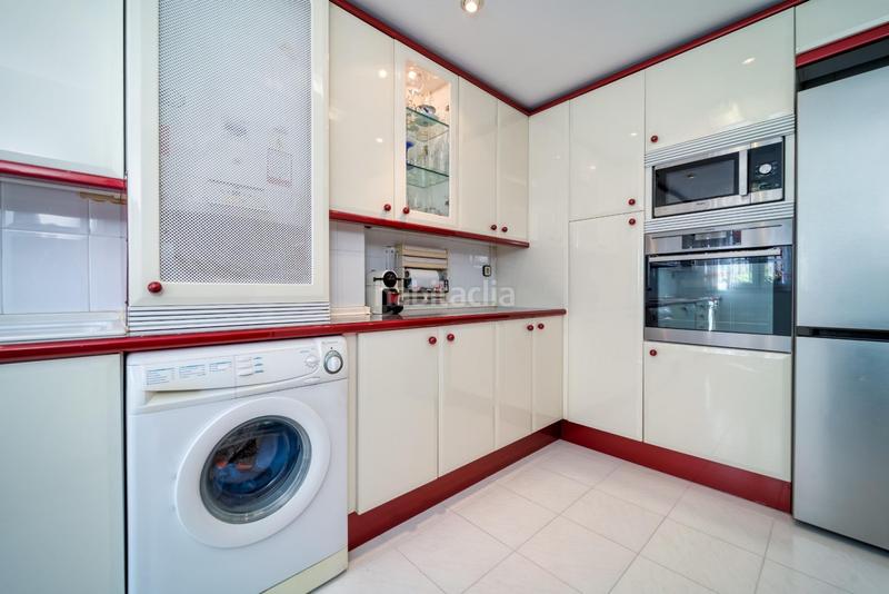 Foto a9b407d3-b334-47af-9e41-4a5fe86ebea7. Semi detached house with heating parking pool in Getafe norte Getafe