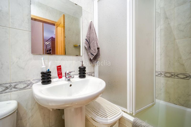 Foto 1f1d2a5b-a706-49e3-9369-ba4e28c742c6. Duplex avec chauffage dans Casa Amarilla Galapagar