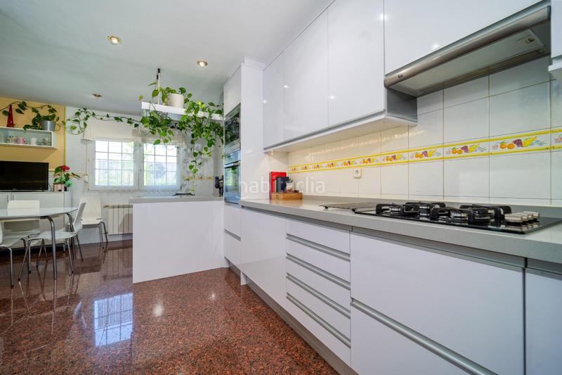 Foto 456fabdc-71ab-4038-9343-91f6cf6f18e2. Chalet mit heizung parking pool in El Monte Torrelodones
