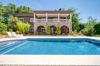 Chalet in El Monte