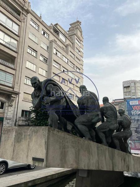 Foto 7a03cf11-a9af-4a4d-9189-3db811a1fb64. Piso en Centro - Areal Vigo