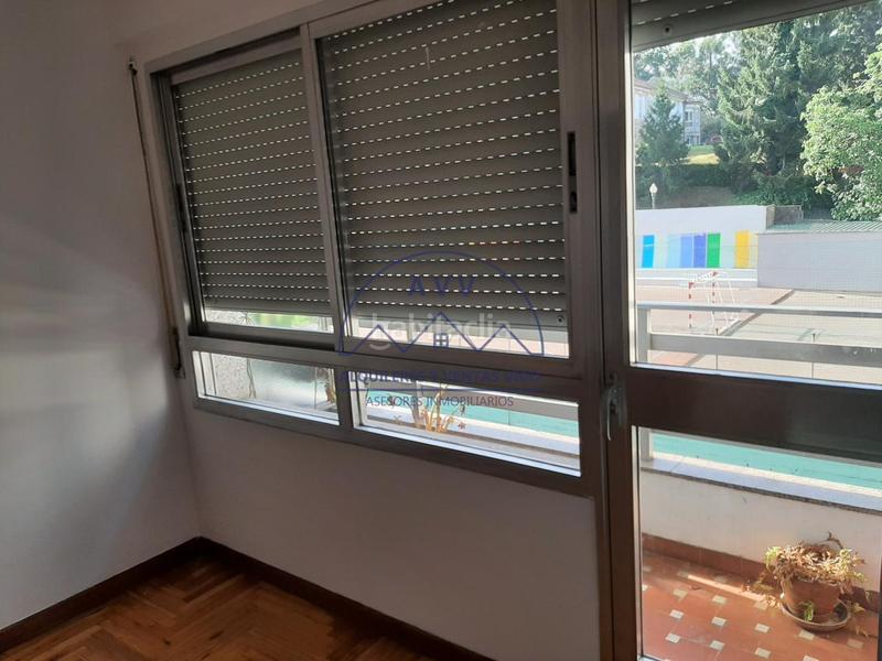Foto 862d074e-4df7-4ff6-a8d5-b2da86aeb0d2. Appartamento con riscaldamento parcheggio in Camelias - Pi y Margall Vigo