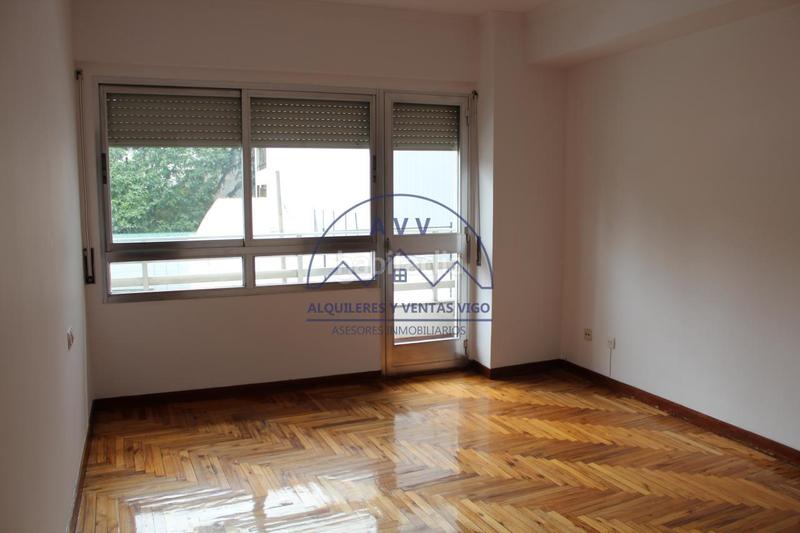 Foto 0428bbb0-02c3-4092-8f67-739de46ebd7a. Piso en Camelias - Pi y Margall Vigo