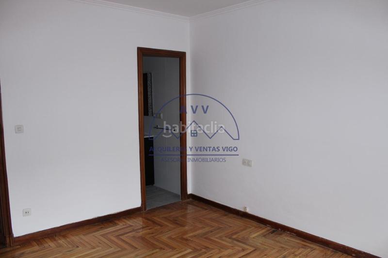 Foto 09e3cb8a-1f6f-4488-ad73-ac46fb463f94. Piso en Camelias - Pi y Margall Vigo