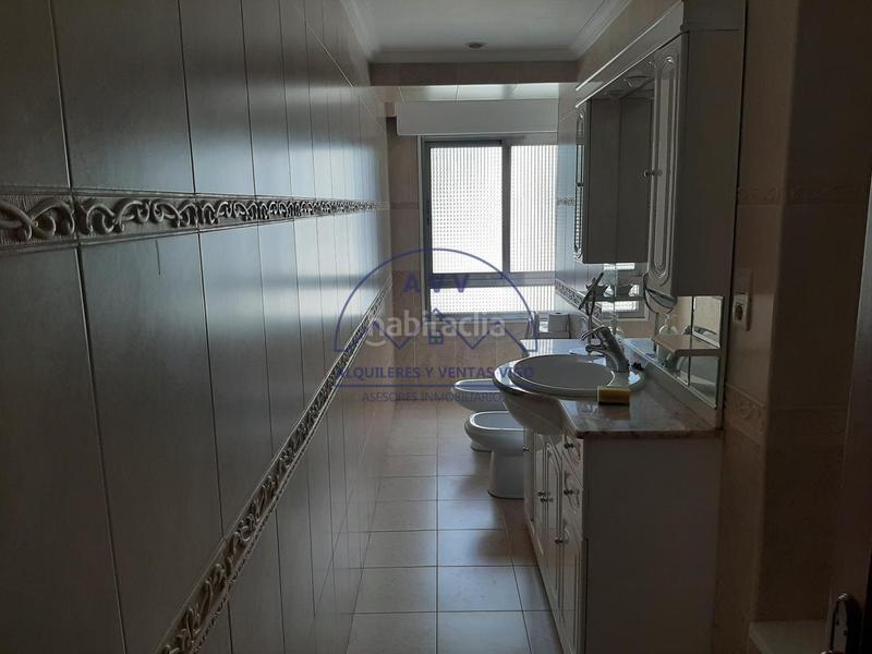 Foto 5cd69abf-f7f6-4e6a-aa19-1e9844dcc8f8. Piso en Camelias - Pi y Margall Vigo