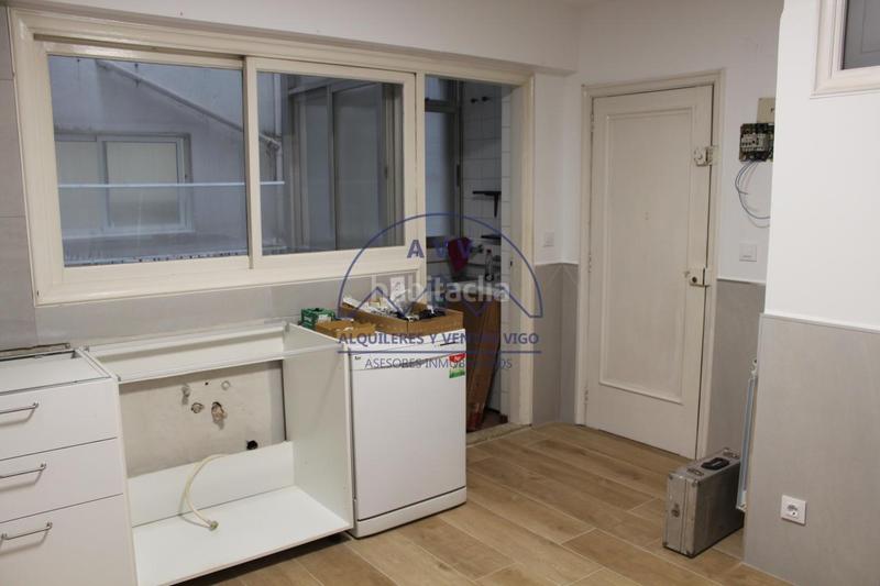 Foto 6e3f5207-b020-4286-94c0-0072eb925186. Piso en Camelias - Pi y Margall Vigo