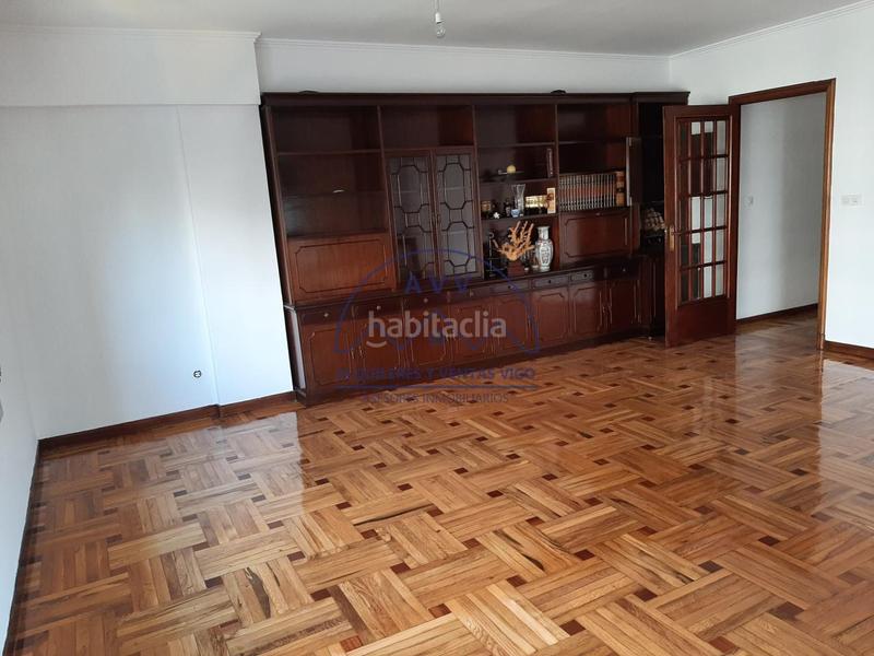 Foto 7bb968ec-195a-476d-a845-b6a90f334f22. Piso en Camelias - Pi y Margall Vigo