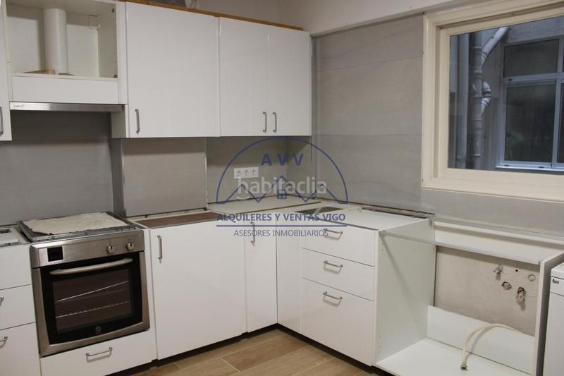 Foto a5375301-e6df-4c7b-8926-36d7a298d59c. Piso en Camelias - Pi y Margall Vigo