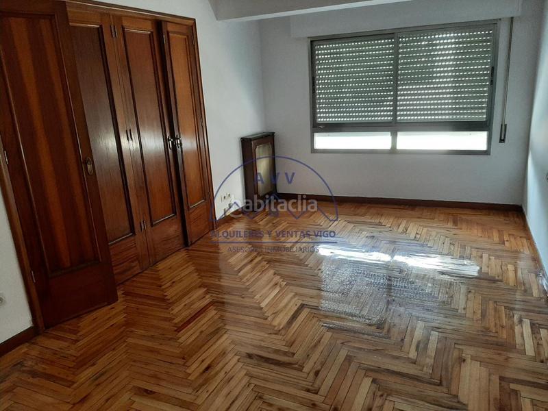 Foto edaddd61-919c-4497-b37c-951c63fcb59b. Piso en Camelias - Pi y Margall Vigo