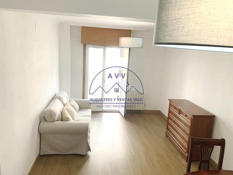 Foto 1c80c73f-7456-4d3e-8d96-c53d9b1ebc9c. Etagenwohnung mit heizung parking in Teis Vigo