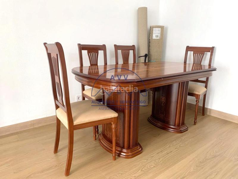 Foto ba247ad5-f7af-42e0-a88e-badbe32521c0. Etagenwohnung mit heizung parking in Teis Vigo