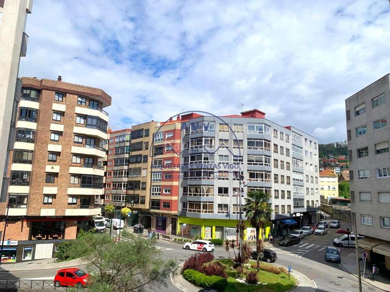 Foto c5e305ac-a52e-41ce-a793-40cf9bd2daf8. Etagenwohnung mit heizung parking in Teis Vigo