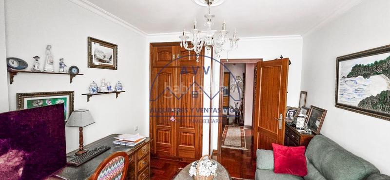 Foto f65528b6-c8c3-43f4-9acf-b3a7f23ced6c. Appartamento con riscaldamento parcheggio in A Salgueira - O Castaño Vigo