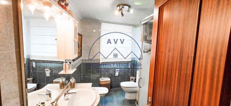 Foto 03be7850-a893-4410-924b-b16a9b769e00. Flat with heating parking in A Salgueira - O Castaño Vigo