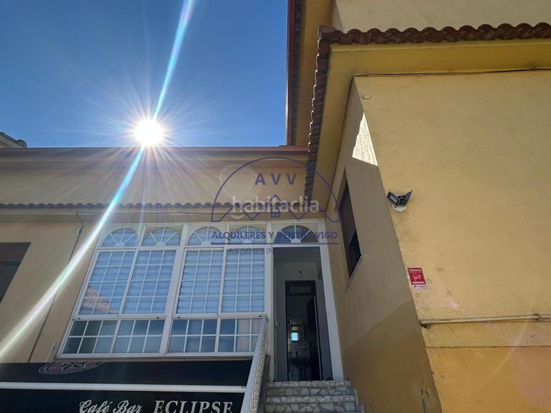 Foto 7be0a239-a899-45cb-a2f3-acebf714a1d3. Casa amb calefacció aparcament piscina a Valadares - Beade Vigo