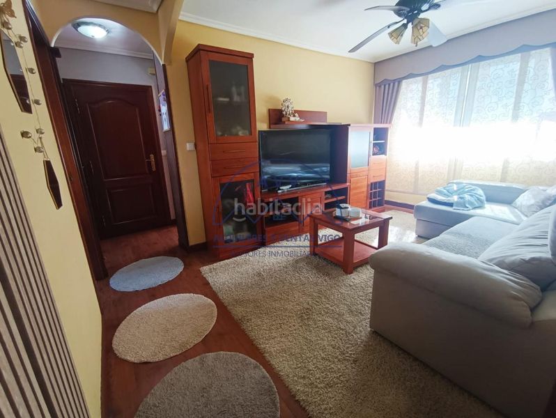Foto c4f05f8a-7d2a-42ff-9d36-d24672de5509. Pis a Centro - Areal Vigo