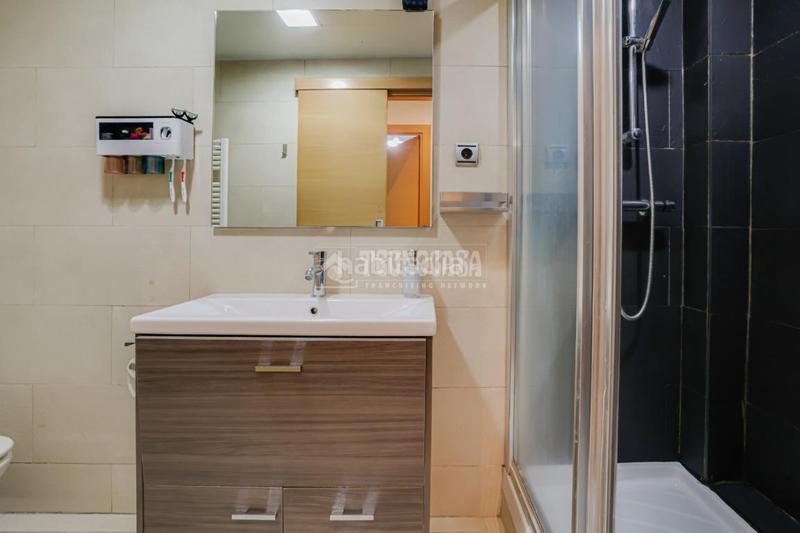 Foto 867b8140-5009-4247-9ef0-1b716fbfb79a. Piso  en venta en Centre Ripollet