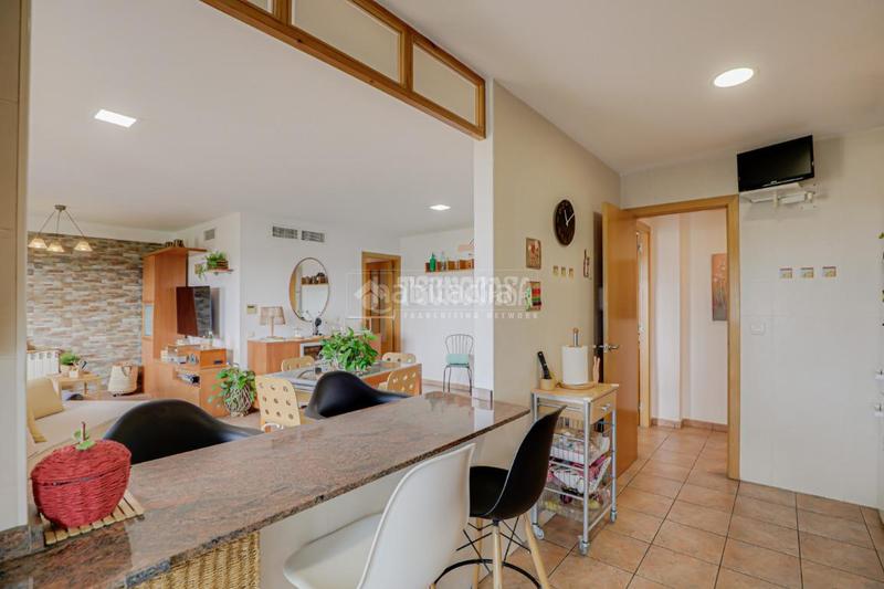 Foto 123b3aa5-fea4-43ca-893e-523a3d809f36. Appartement avec chauffage parking dans Can Clos-Pinetons Ripollet
