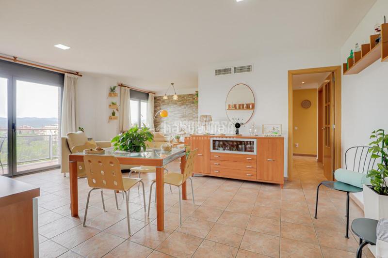 Foto 277a4d43-e4e4-41e6-8a13-6fc68f256b9b. Appartement avec chauffage parking dans Can Clos-Pinetons Ripollet