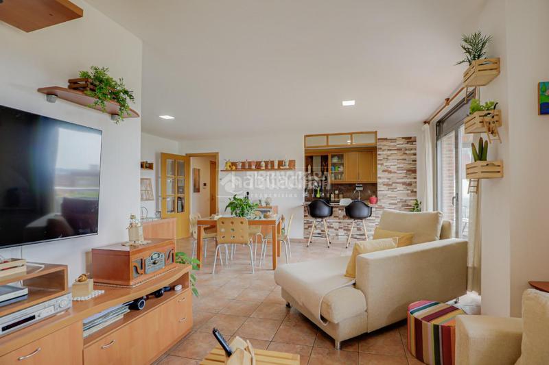 Foto 780c6b48-96c6-42ba-84f4-827cdb17671b. Appartement avec chauffage parking dans Can Clos-Pinetons Ripollet