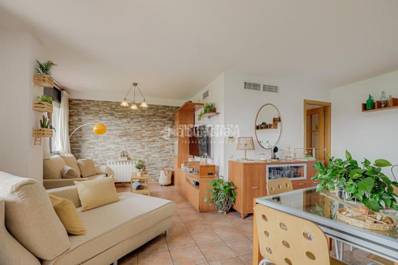 Foto e8b0ccff-79e3-435b-939b-65b2832c93f2. Appartement avec chauffage parking dans Can Clos-Pinetons Ripollet