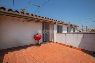 Pis a Can Clos-Pinetons. Piso en venta en ripollet