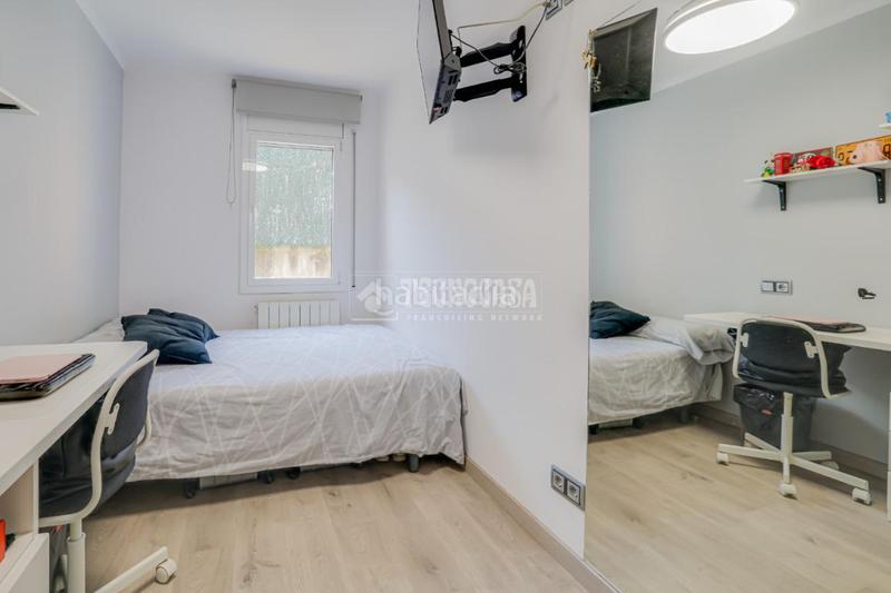 Foto 3ab57234-43f0-4f73-a292-9ce9ac74be7b. Piso  en venta en Casc Antic Ripollet