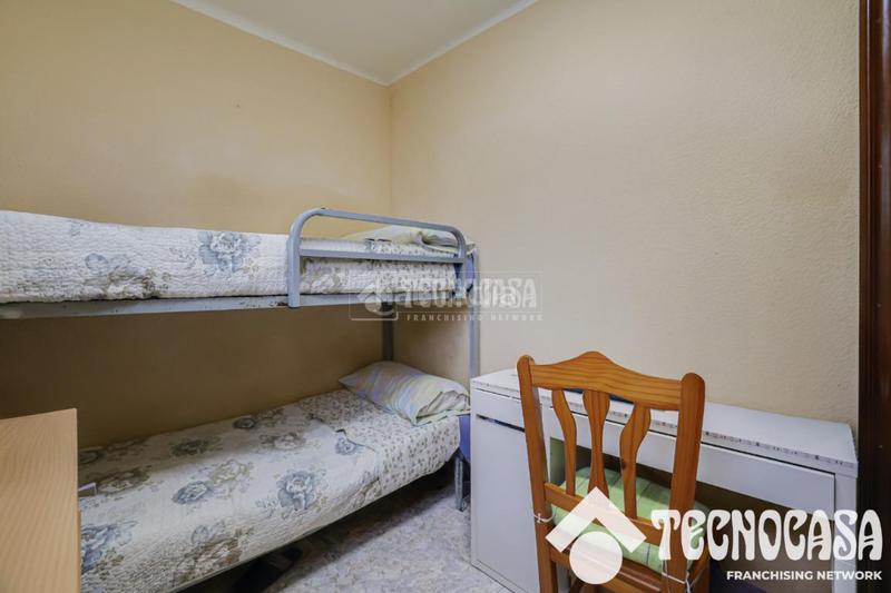Foto b9422a8c-e1f8-4367-86a3-45ad5863854d. Piso  en venta en Can Clos-Pinetons Ripollet