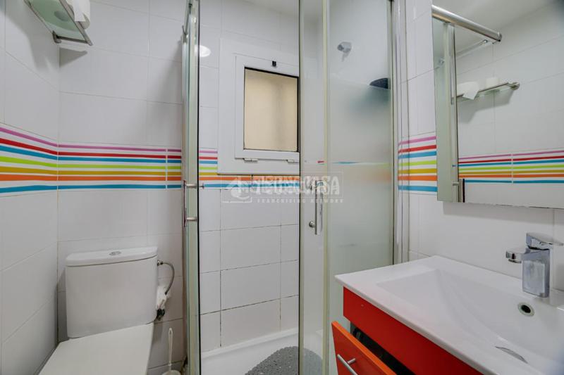 Foto ab5b1c34-82cc-4e65-b678-26097ca927ec. Piso  en venta en Centre Ripollet