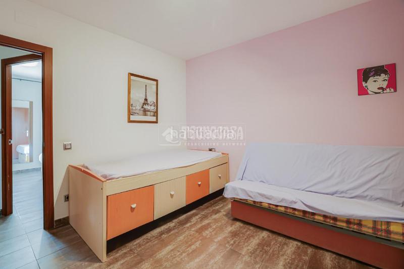 Foto ae1291e1-c0eb-43b6-954b-1cc1e4c508d1. Piso  en venta en Centre Ripollet