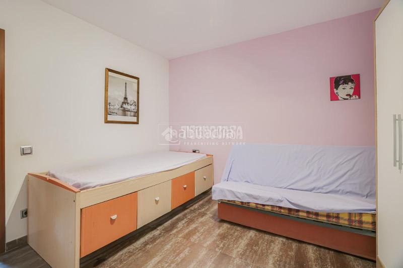 Foto e3d6a49b-c249-4442-96b0-f94339d2b585. Piso  en venta en Centre Ripollet