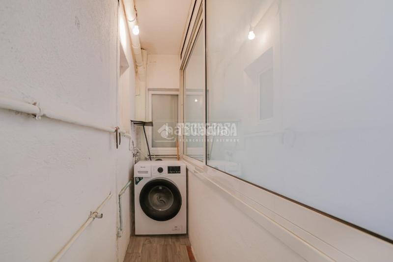 Foto e7daa2b0-316f-42e2-af02-b135653d693d. Piso  en venta en Centre Ripollet