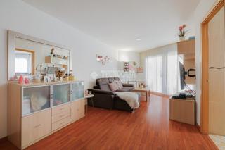 Etagenwohnung in Casc Antic. Piso en venta en ripollet