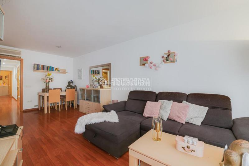 Foto ca9c9f1d-6e27-4a3c-beab-e9c084faf9f1. Appartamento con riscaldamento parcheggio in Casc Antic Ripollet