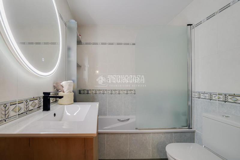 Foto fc055431-ac2f-4edc-b978-b7b00c736d63. Appartamento con riscaldamento parcheggio in Casc Antic Ripollet