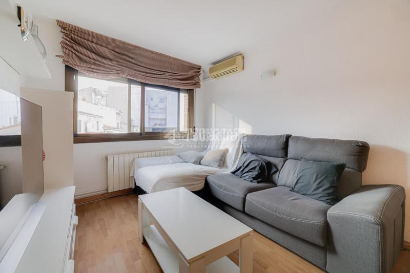 Foto 7facd8e9-523f-40ad-8dee-2dd14e26d476. Pis amb calefacció a Centre Ripollet