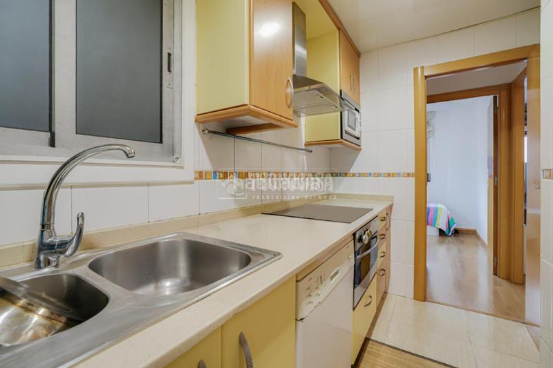 Foto a8f2845a-3e03-443b-bb06-dee6421a62b0. Pis amb calefacció a Centre Ripollet