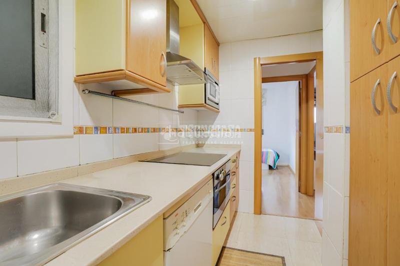 Foto eba5e73a-0137-446c-b6af-bea1e7ee4735. Pis amb calefacció a Centre Ripollet