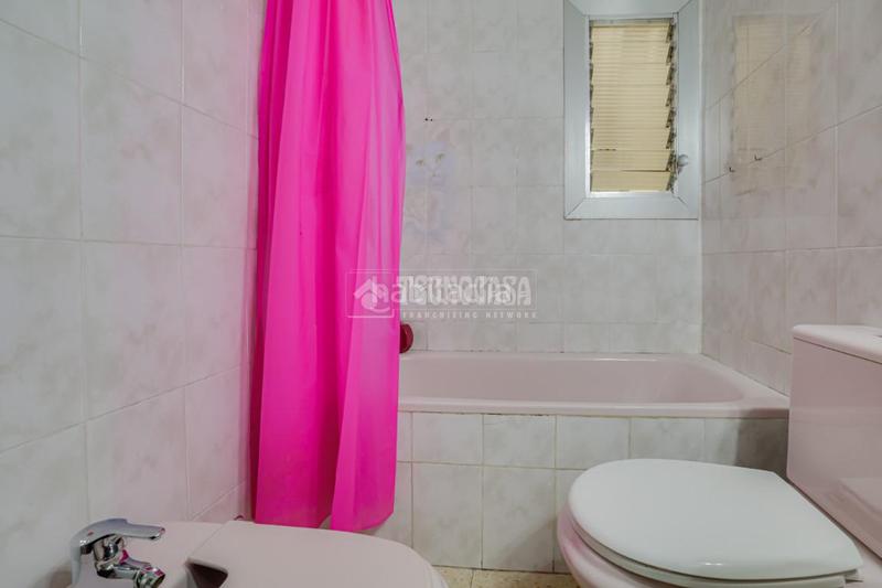 Foto 1dbaca3e-bbd7-4b50-b684-4c9e915e4dd2. Piso  en venta en Casc Antic Ripollet