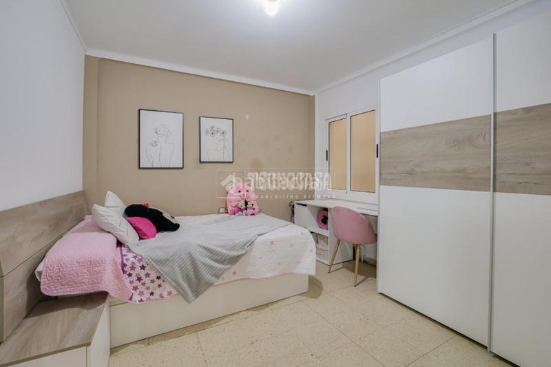 Foto bb043d1f-b35f-43f3-8850-2eef1e715799. Piso  en venta en Casc Antic Ripollet