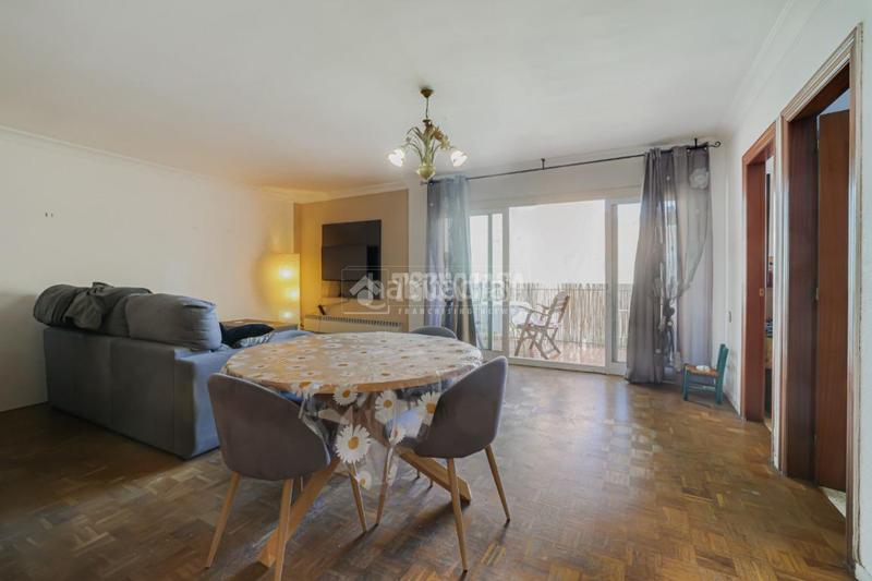 Foto c1d52a49-d598-470a-8de1-cc376888c91f. Piso  en venta en Casc Antic Ripollet